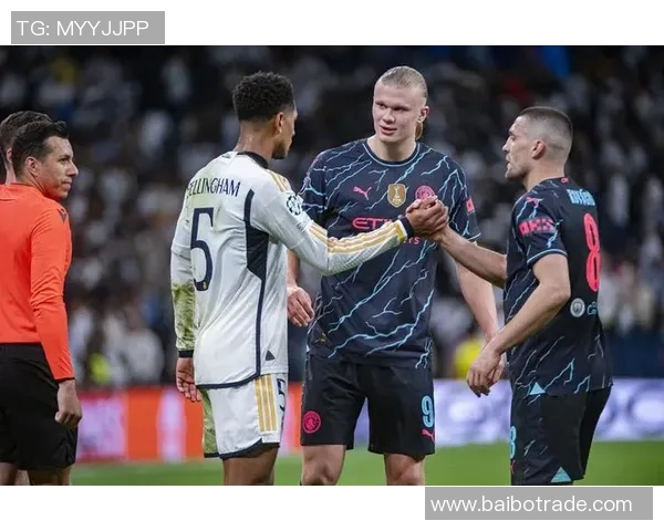 探讨足球明星中哪些球员以右脚射门技艺闻名于世